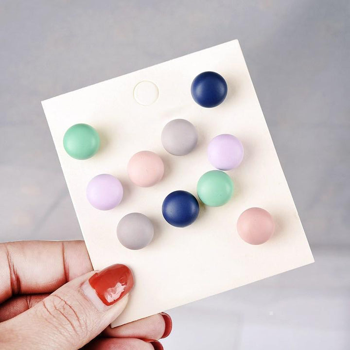 Decorative brooches for women, a pack of 10 hidden button pins, stylish steel flower accessory