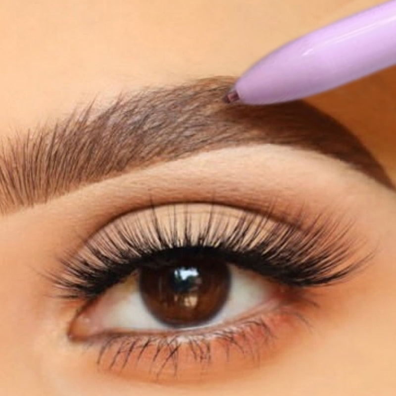 Essential 4-in-1 makeup pen for women, offering eyeliner, lipliner, brow definition & highlighting in one sleek tool.