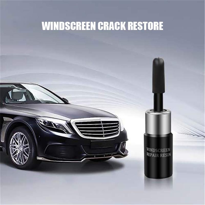 Before and after comparison of a windshield crack, demonstrating auto glass restoration results