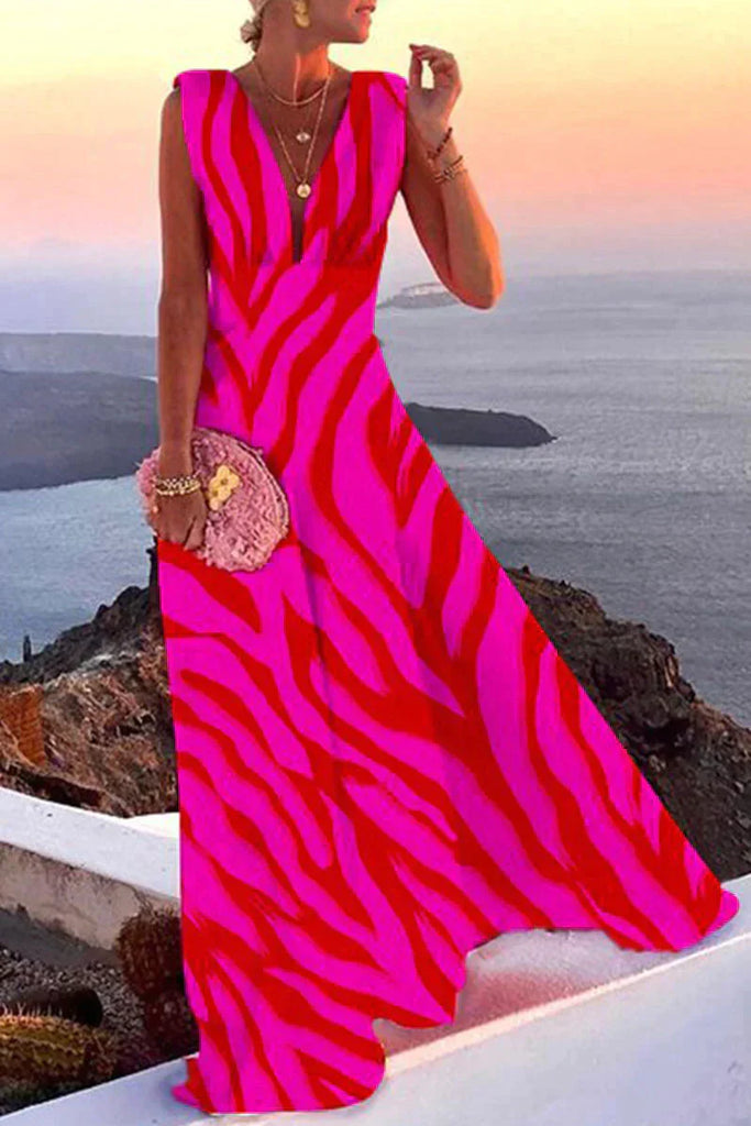 Flowy women's summer sundress, ideal for beach, vacation, or resort wear. Lightweight & breathable fabric.