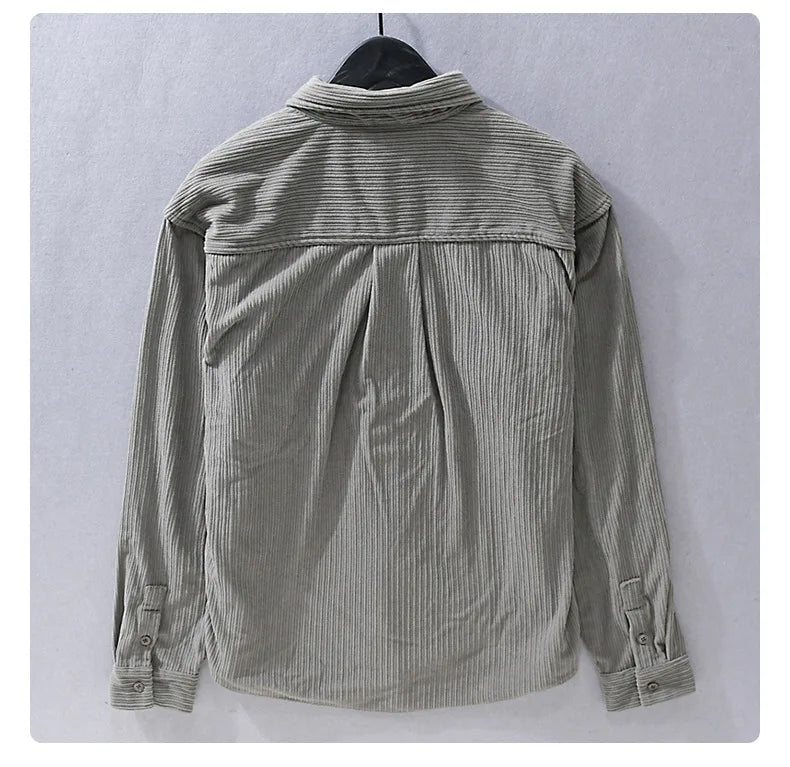 Textured men's corduroy long sleeve shirt, ideal for a comfortable and stylish casual look
