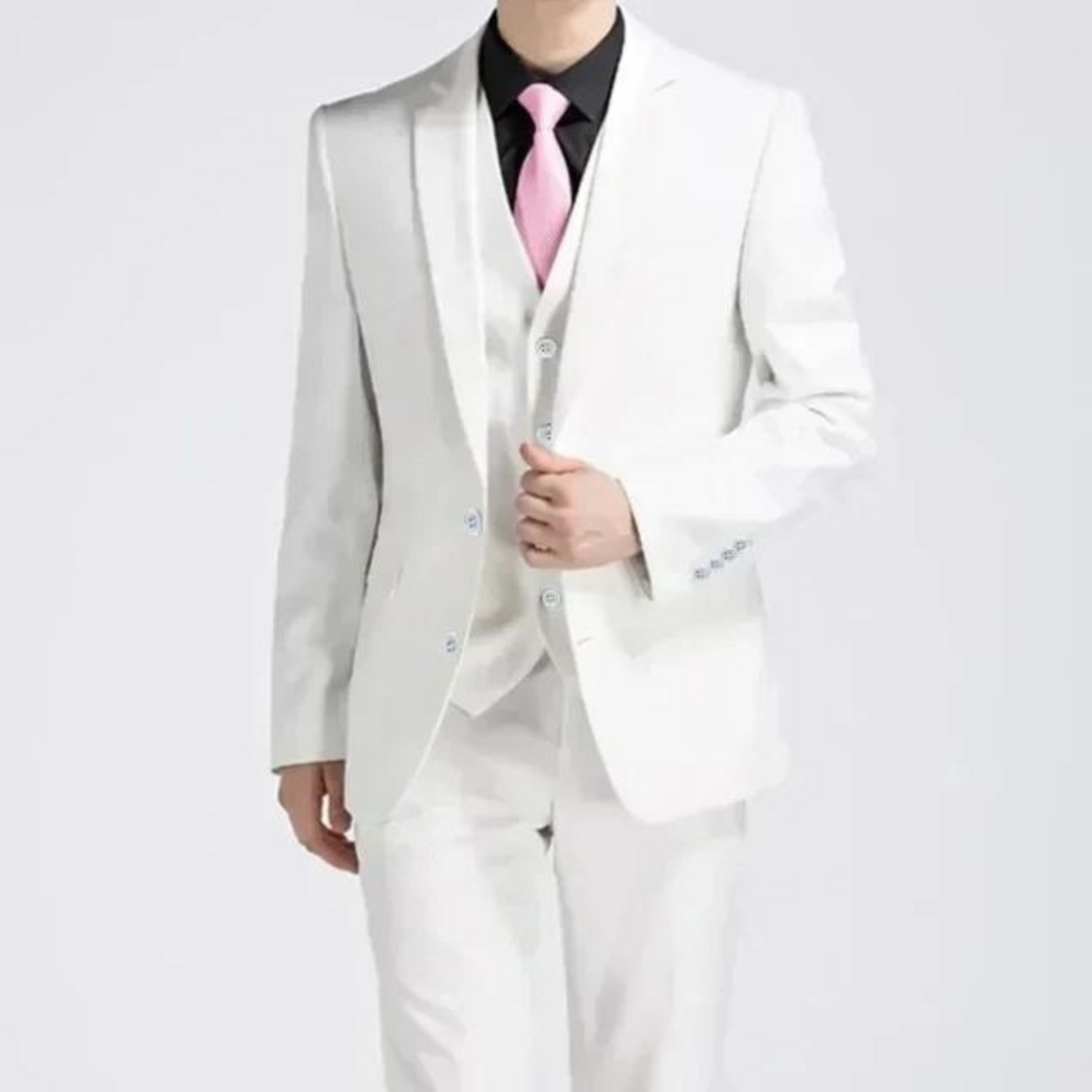Sophisticated men's purple three-piece suit, a versatile spring option for men's fashion