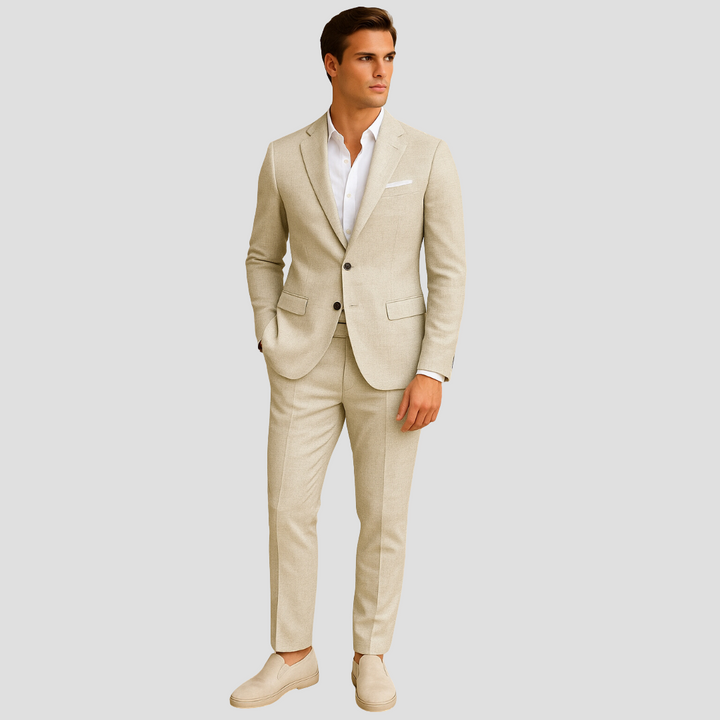 Men's two-button suit set in a light fabric, perfect for spring and summer formal occasions and weddings.