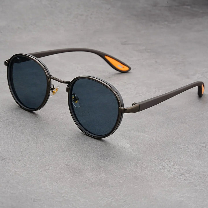 Front view of unisex retro round metal sunglasses, a timeless eyewear design