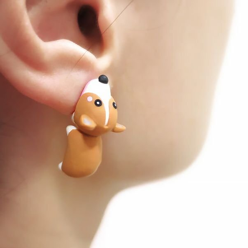 Stylish women's animal stud earrings, perfect for a playful jewelry look