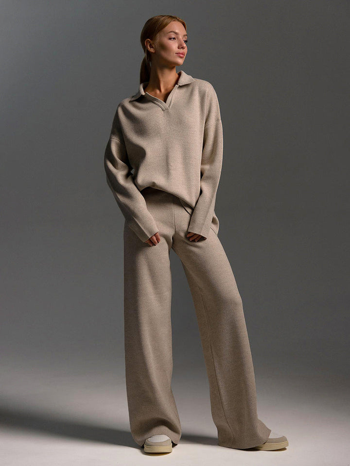 Winter khaki lounge set for women, relaxed fit and cozy, perfect for casual wear